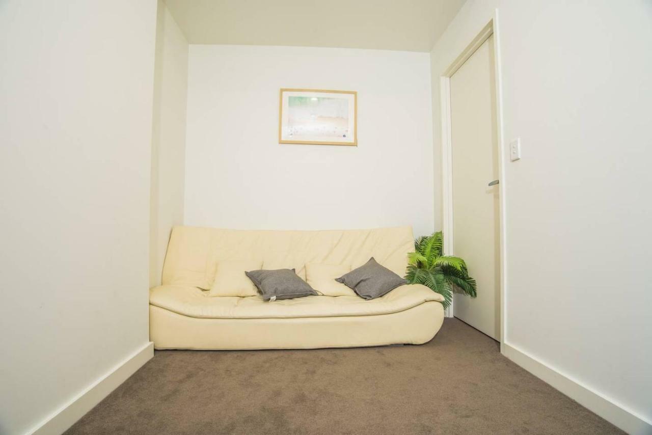 Cozy One Bed Apt Closes To Airport In Arncliffe Sydney Buitenkant foto